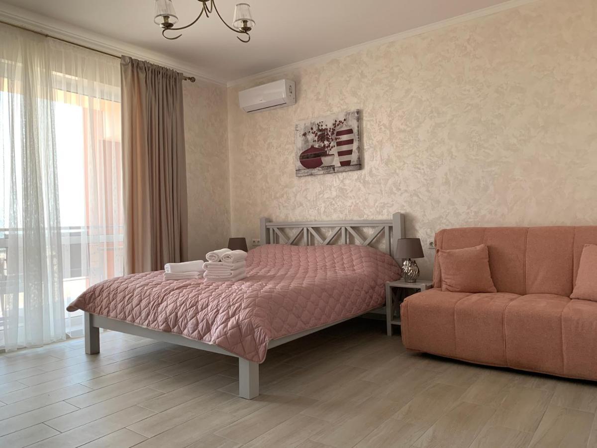 Hotel Три Слона Zatoka Exterior foto