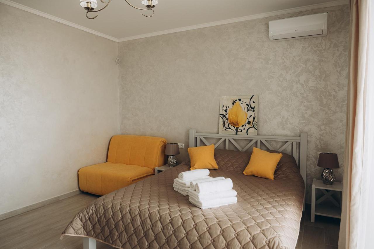 Hotel Три Слона Zatoka Exterior foto